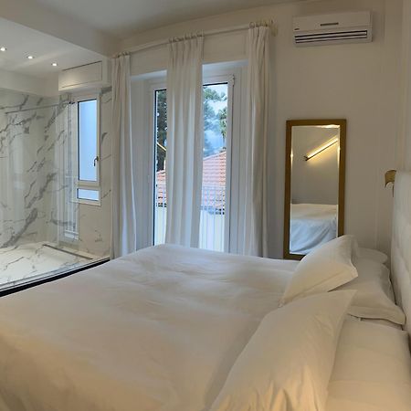 Eveline Portosole Hotel ซานเรโม ภายนอก รูปภาพ