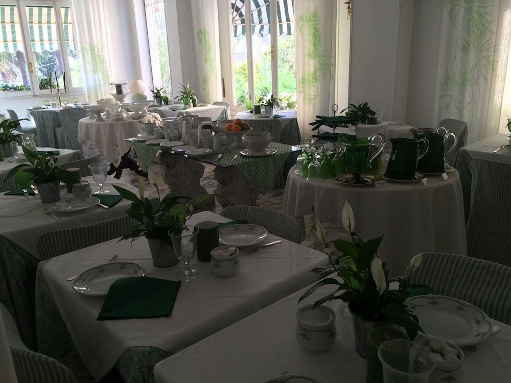 Eveline Portosole Hotel ซานเรโม ภายนอก รูปภาพ