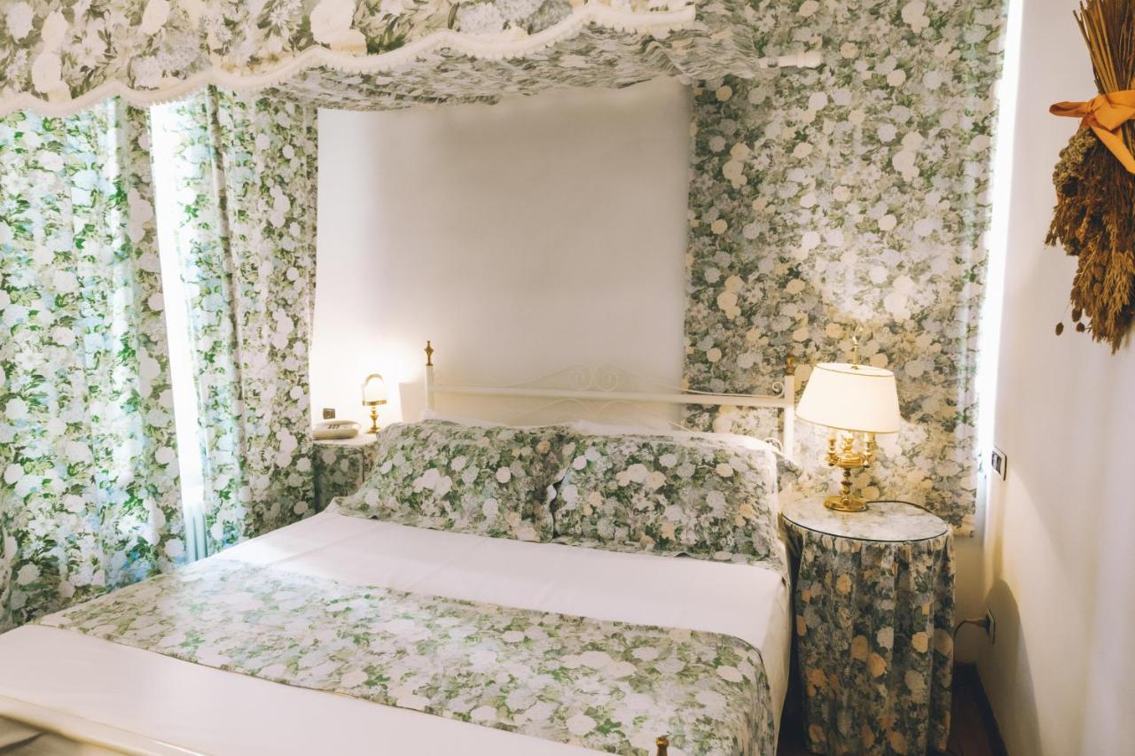 Eveline Portosole Hotel ซานเรโม ภายนอก รูปภาพ