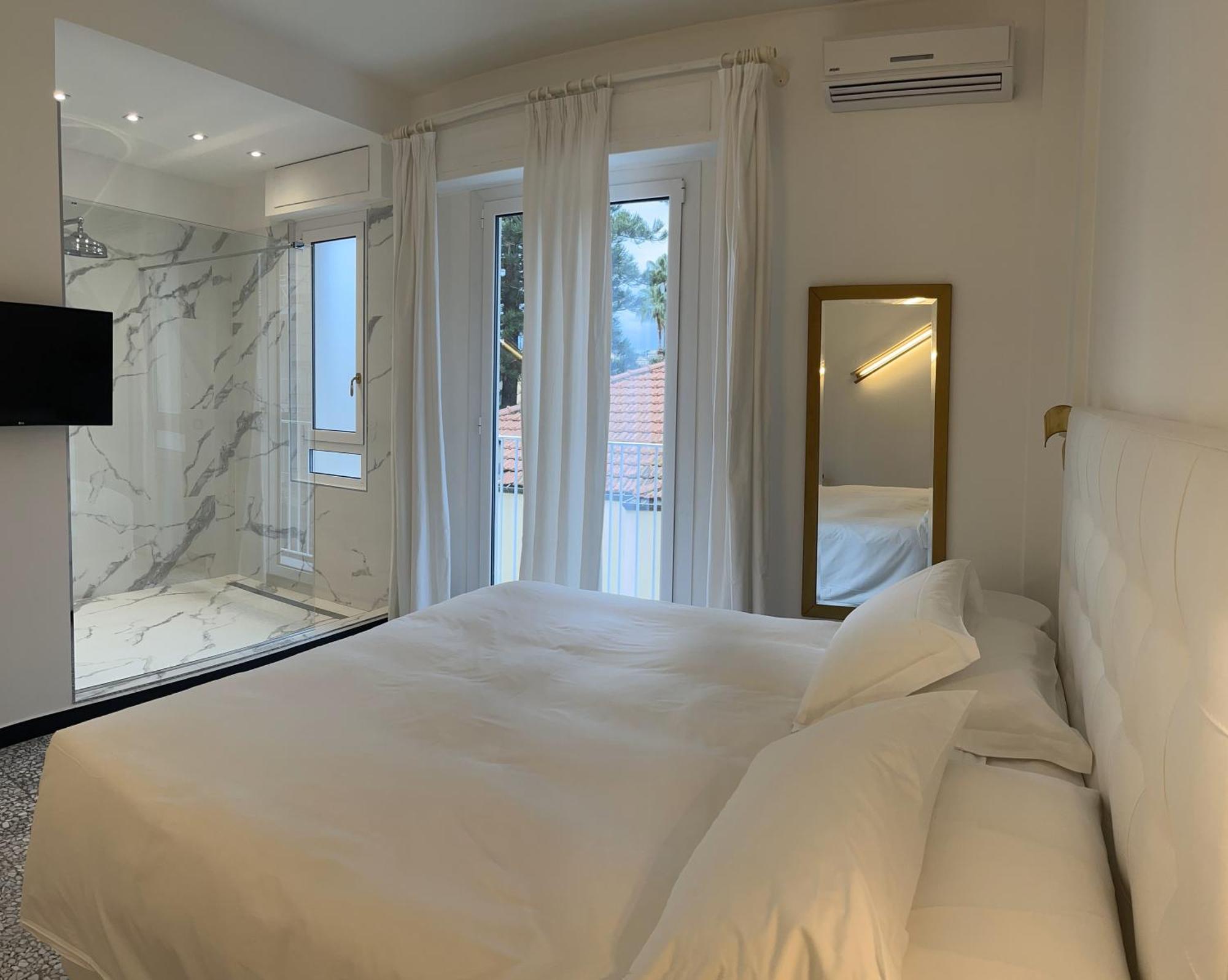 Eveline Portosole Hotel ซานเรโม ภายนอก รูปภาพ