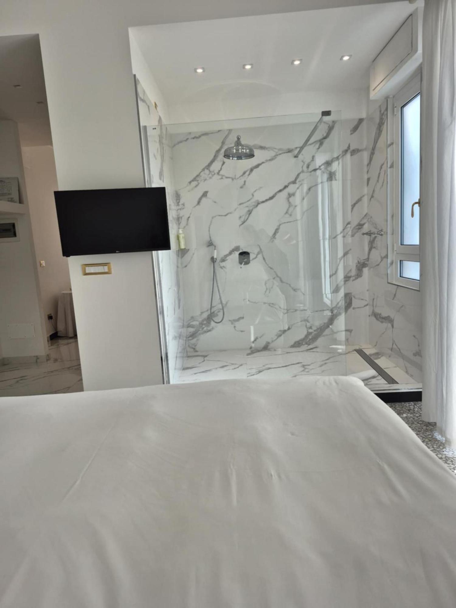 Eveline Portosole Hotel ซานเรโม ภายนอก รูปภาพ